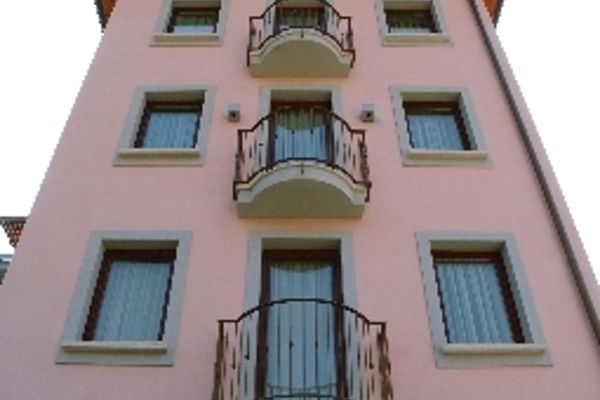 International Hotel Iseo
